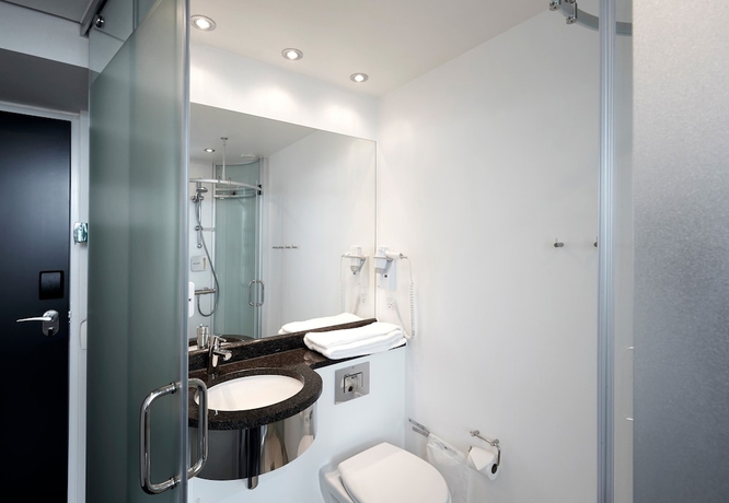 Imagen de la habitación del Hotel Wakeup Aarhus. Foto 5