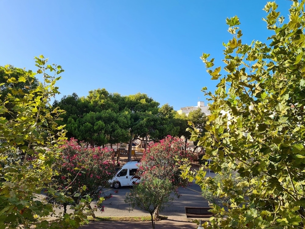 Imagen de los exteriores del Hotel Waki Conscious. Foto 18