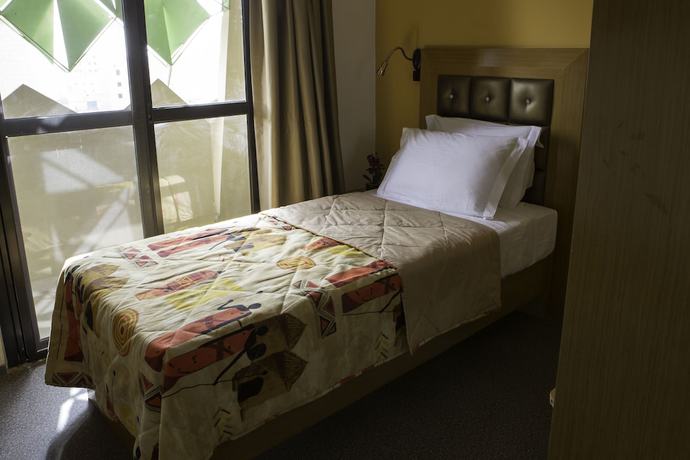 Imagen de la habitación del Hotel Wakola Fass Dakar. Foto 15