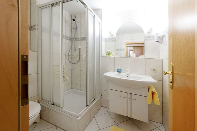 Imagen de la habitación del Hotel Waldachtal. Foto 15