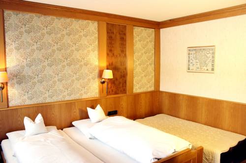 Imagen de la habitación del Hotel Waldblick, Donaueschingen. Foto 14