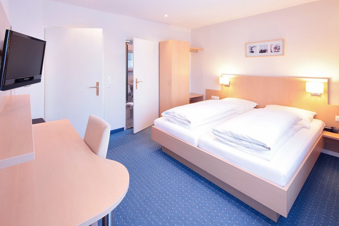 Imagen de la habitación del Hotel Waldeck. Foto 19