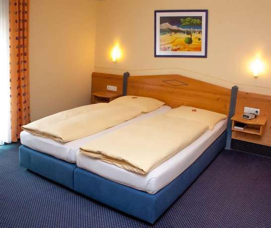 Imagen de la habitación del Hotel Waldeck Garni. Foto 13