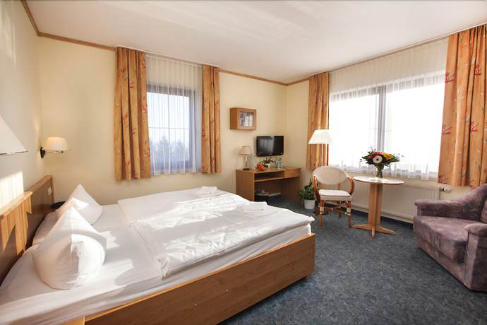 Imagen de la habitación del Hotel Waldesruh, Lengefeld. Foto 10