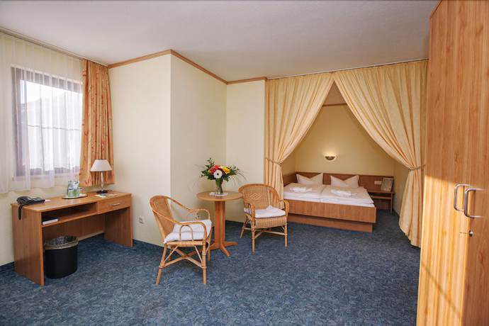 Imagen de la habitación del Hotel Waldesruh, Lengefeld. Foto 11