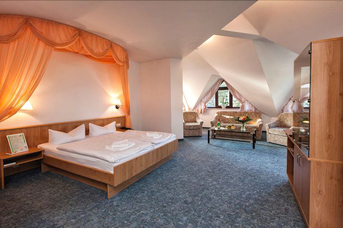 Imagen de la habitación del Hotel Waldesruh, Lengefeld. Foto 13