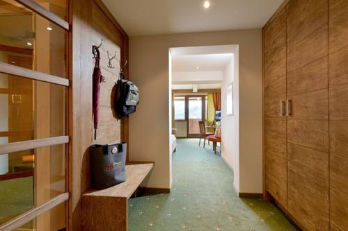 Imagen de la habitación del Hotel Waldfriede. Foto 16