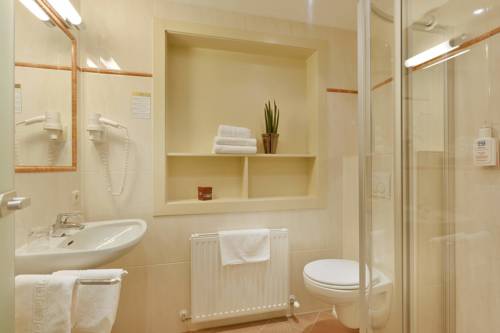 Imagen de la habitación del Hotel Waldfriede, F&uuml;genberg . Foto 15