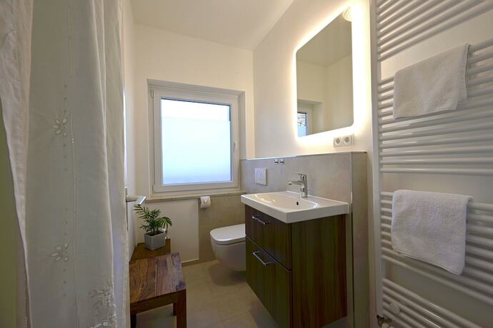 Imagen de la habitación del Hotel Waldgasthof Buchenhain. Foto 11