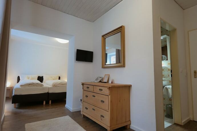 Imagen de la habitación del Hotel Waldgasthof Buchenhain. Foto 12