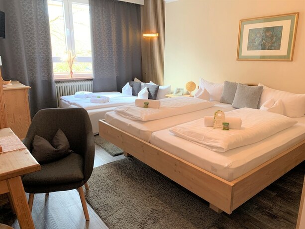 Imagen de la habitación del Hotel Waldgasthof Buchenhain. Foto 15