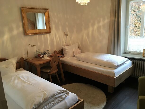 Imagen de la habitación del Hotel Waldgasthof Buchenhain. Foto 20