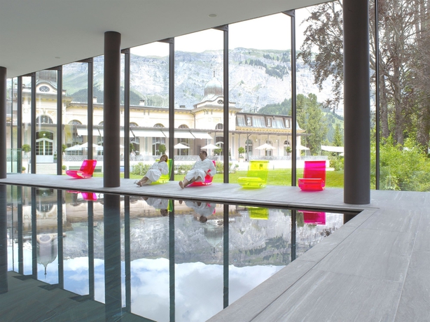 Imagen de la piscina del Hotel Waldhaus Flims Wellness Resort, Autograph Collection. Foto 12