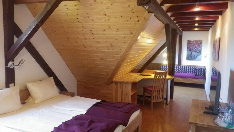 Imagen general del Hotel Waldhaus Knittelsheimer Mühle. Foto 8