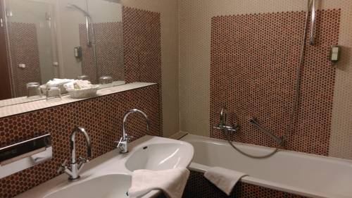 Imagen de la habitación del Hotel Waldhaus Ohlenbach. Foto 9