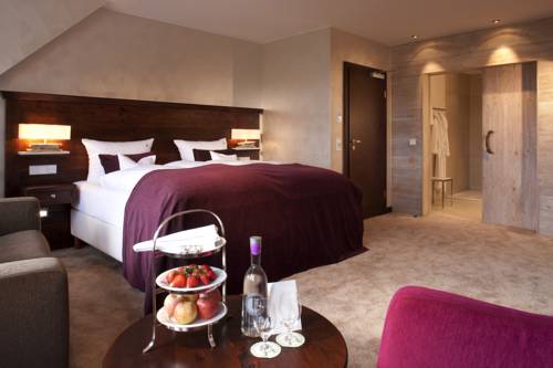 Imagen de la habitación del Hotel Waldhaus Ohlenbach. Foto 12