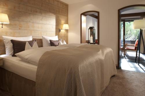 Imagen de la habitación del Hotel Waldhaus Ohlenbach. Foto 15