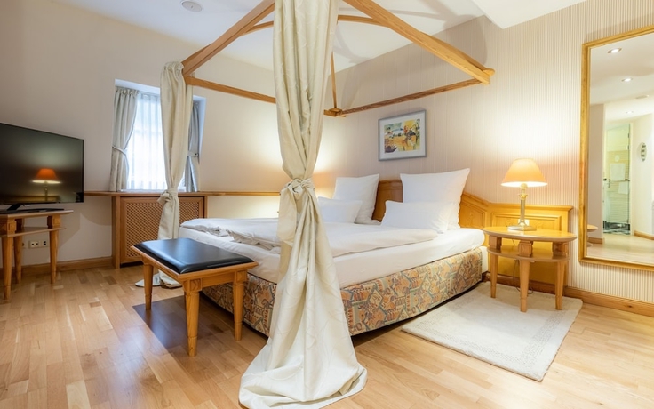 Imagen de la habitación del Hotel Waldhaus Reinbek. Foto 14