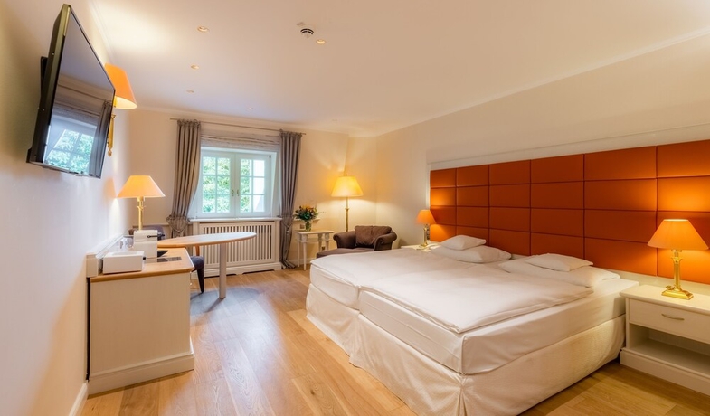 Imagen de la habitación del Hotel Waldhaus Reinbek. Foto 15