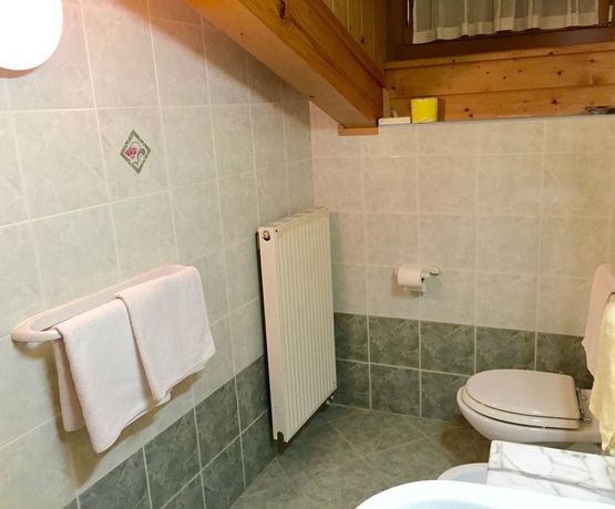 Imagen de la habitación del Hotel Waldheim, Sarnonico. Foto 4