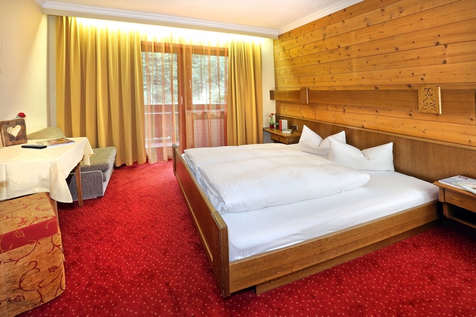 Imagen de la habitación del Hotel Waldhof, Oetz . Foto 4