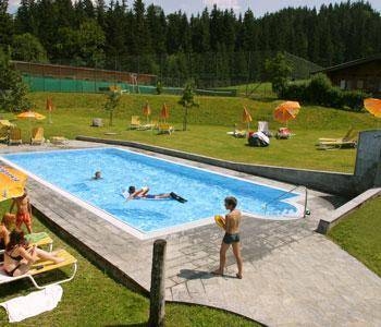 Imagen de los exteriores del Hotel Waldhof, Scheffau am Wilden Kaiser. Foto 3