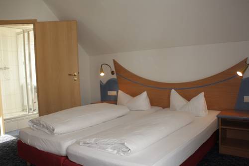 Imagen de la habitación del Hotel Waldhorn, Friedrichshafen. Foto 4