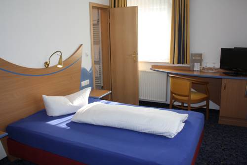 Imagen de la habitación del Hotel Waldhorn, Friedrichshafen. Foto 8