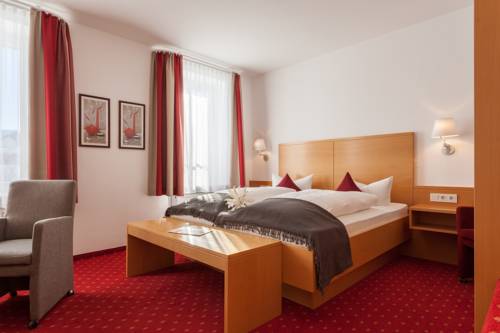 Imagen de la habitación del Hotel Waldhorn, Kempten. Foto 7