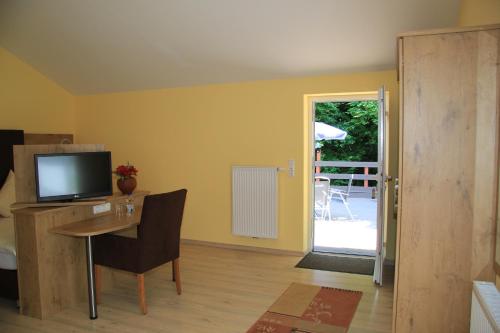 Imagen general del Hotel Waldhotel Albachm&uuml;hle mit Albacher Stuben. Foto 5