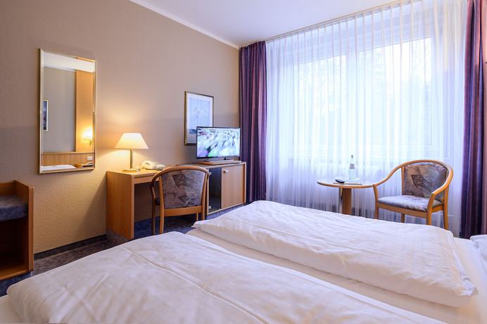 Imagen de la habitación del Hotel Waldhotel Berghof. Foto 13