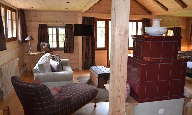 Imagen de la habitación del Hotel Waldhotel Doldenhorn. Foto 7