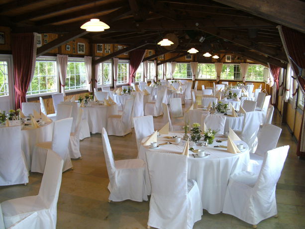 Imagen del bar/restaurante del Hotel Waldhotel Eiche. Foto 6