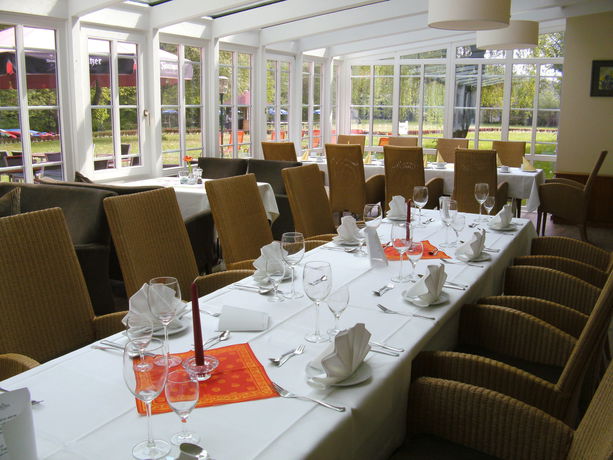 Imagen de los interiores del Hotel Waldhotel Eiche. Foto 12