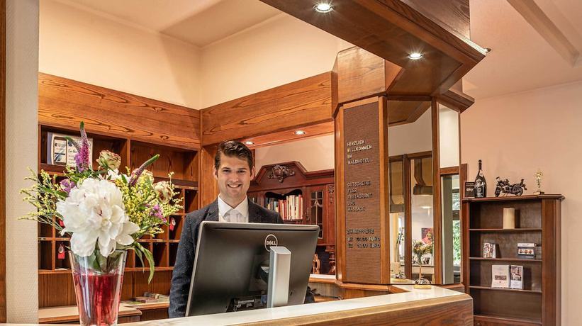 Imagen de los interiores del Hotel Waldhotel Eisenberg. Foto 18