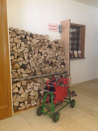 Imagen de los interiores del Hotel Waldhotel K&ouml;nig von Rom. Foto 17