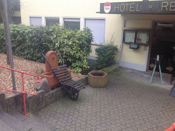 Imagen de los interiores del Hotel Waldhotel K&ouml;nig von Rom. Foto 19