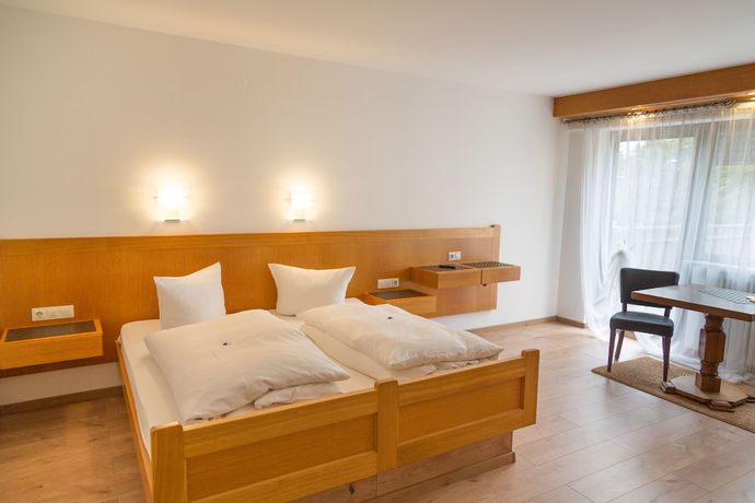 Imagen de la habitación del Hotel Waldhotel K&ouml;nig von Rom. Foto 14