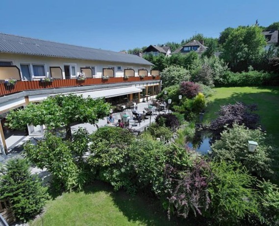 Imagen de los exteriores del Hotel Waldhotel Kurfuerst. Foto 13