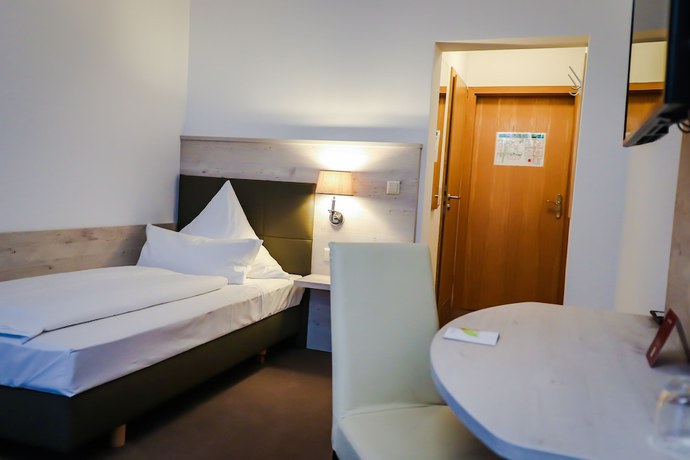 Imagen de la habitación del Hotel Waldhotel Luise. Foto 9