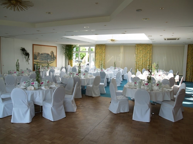 Imagen del bar/restaurante del Hotel Waldhotel Schäferberg. Foto 3