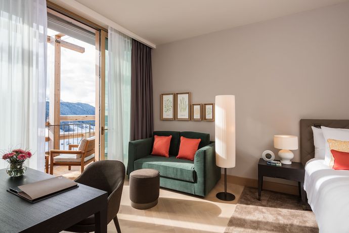 Imagen de la habitación del Hotel Waldhotel by B&uuml;rgenstock Lake Lucerne. Foto 2