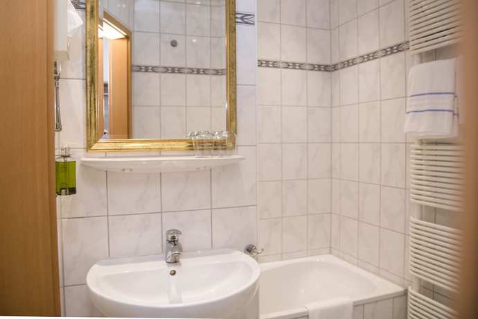 Imagen de la habitación del Hotel Waldidyll Rabenhorst. Foto 17