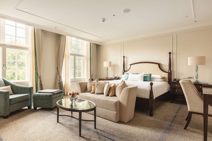 Imagen de la habitación del Hotel Waldorf Astoria Amsterdam. Foto 4