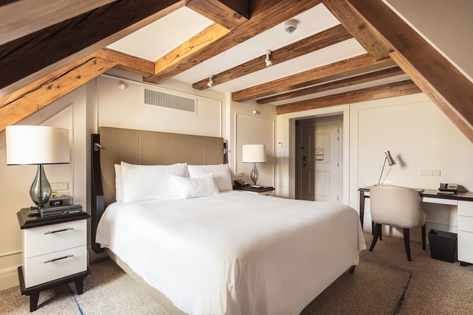 Imagen de la habitación del Hotel Waldorf Astoria Amsterdam. Foto 6