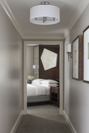 Imagen de la habitación del Hotel Waldorf Astoria Atlanta Buckhead. Foto 2