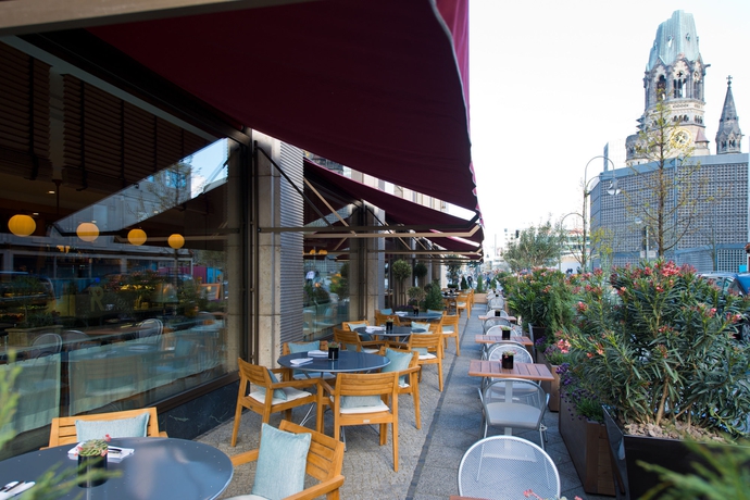 Imagen del bar/restaurante del Hotel Waldorf Astoria Berlin. Foto 6