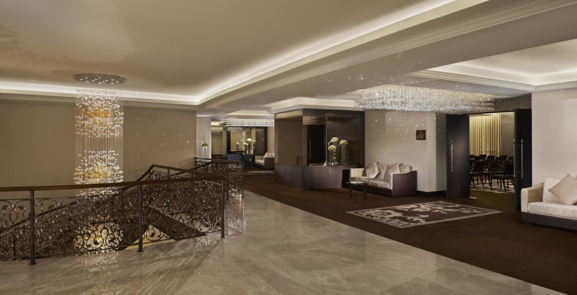 Imagen de los interiores del Hotel Waldorf Astoria Dubai Palm Jumeirah. Foto 15