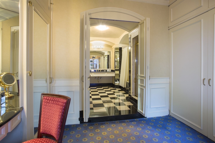 Imagen de la habitación del Hotel Waldorf Astoria New York. Foto 4