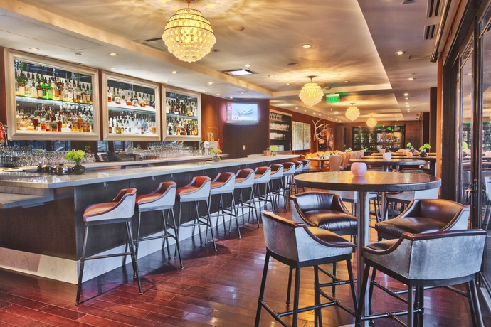 Imagen del bar/restaurante del Hotel Waldorf Astoria Park City. Foto 3